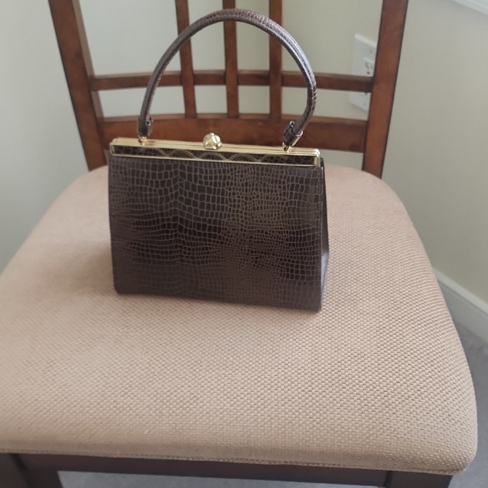 Elegant Brown Crocodile-Embossed Handbag